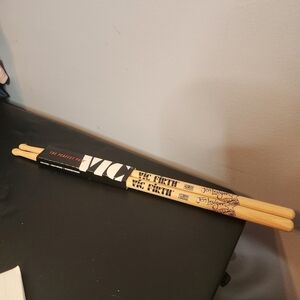 Vic Firth The Perfect Pair Signature Jen Ledger Made In USA Drumsticks(2)